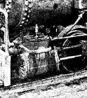 finned engine cylinders absorb ambient heat